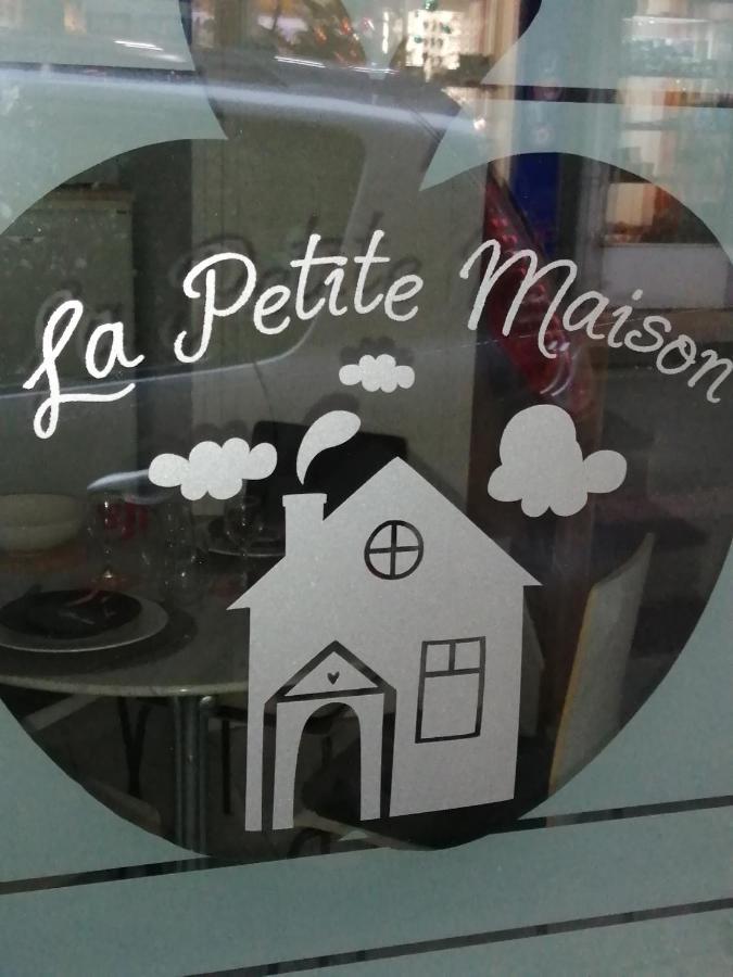 Вилла La Petite Maison Cormeilles  Экстерьер фото